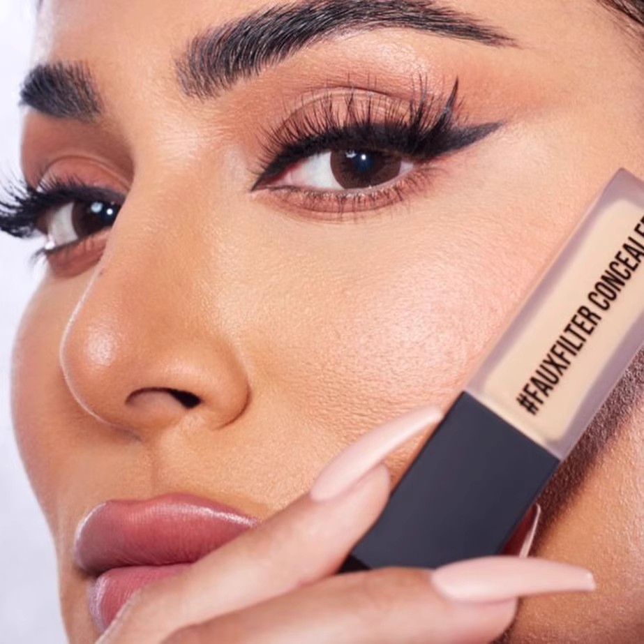 Huda Beauty Filtro Falso Lumin - Huda Beauty Makeup Bag avaliação e preço