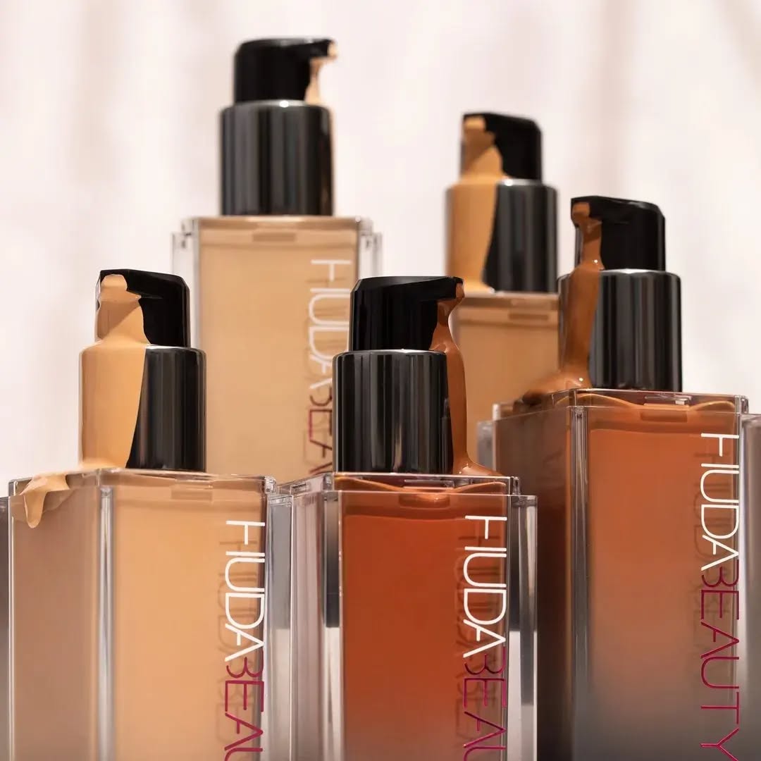 Base Luminosa Matte Fauxfilter - Huda Beauty Makeup Bag avaliação e preço
