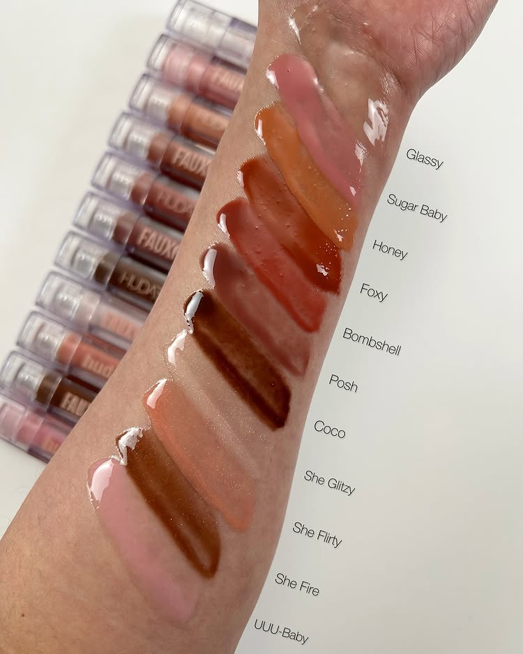 Gloss Labial Multicolorido Rar - Huda Beauty Makeup Bag avaliação e preço